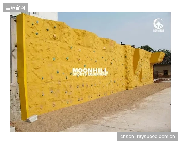 深圳香蕉攀岩馆启用边缘计算探伤，Moonhill岩壁在高频次训练下实现锚栓疲劳度主动告警